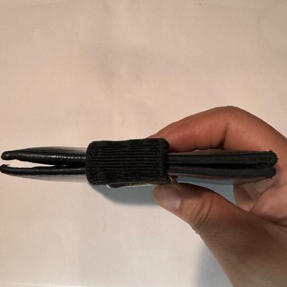 Salvatore Ferragamo Short Black Wallet Mini VARA leather compack bifold 4X4 COIN - Picture 7 of 9